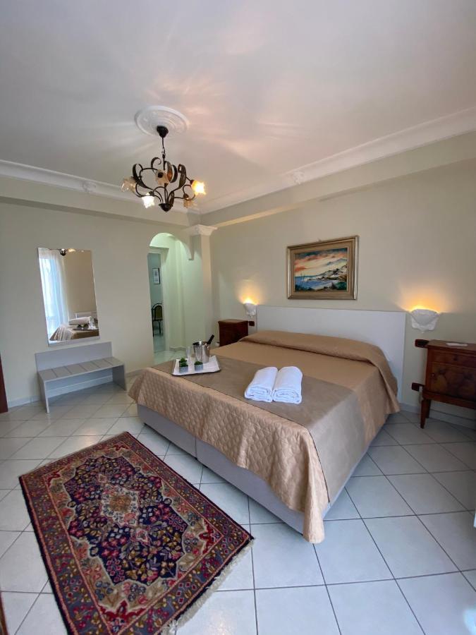 Scala Dei Turchi Palace Suites Realmonte Exterior photo